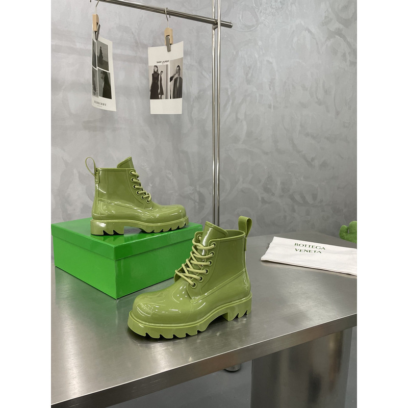 Bo*te*ga ve*ne*ta stride lace-up boots green