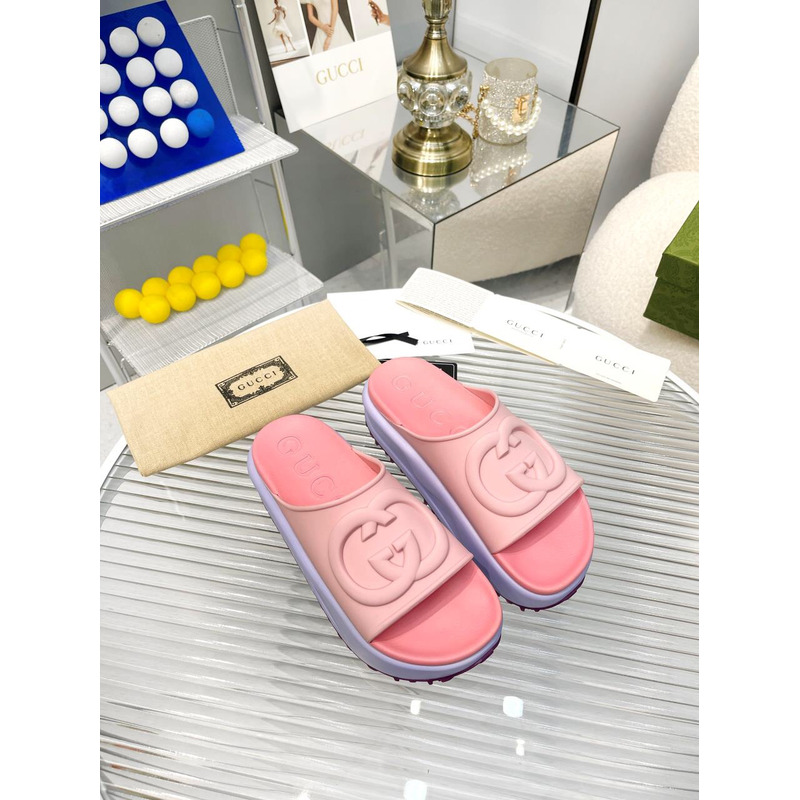 G*u*i women''s slide sandal with interlocking g pink