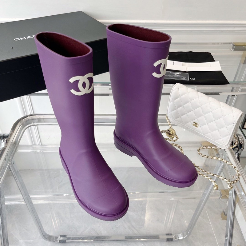 Ch*el Ch*el vintage rain boots purple