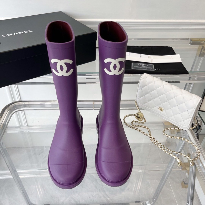 Ch*el Ch*el vintage rain boots purple