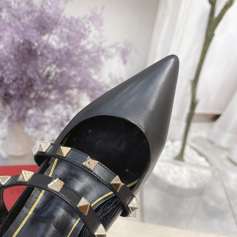 Valentino Garavani Calfskin Pointed-toe Stiletto Studded Roman Mules Black