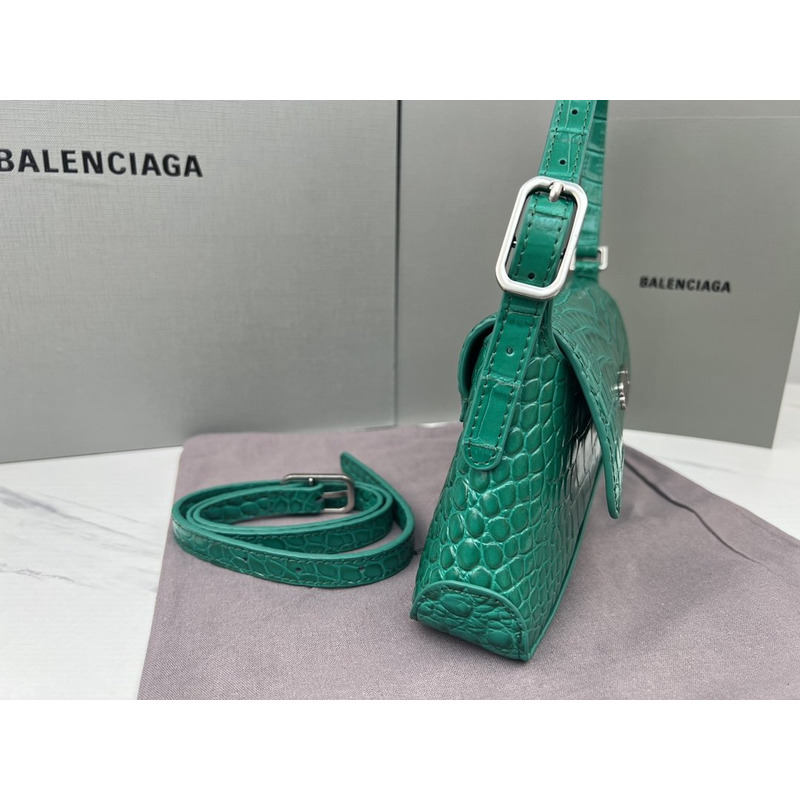 Ba*len*cia*ga croc-embossed calfskin handbag green