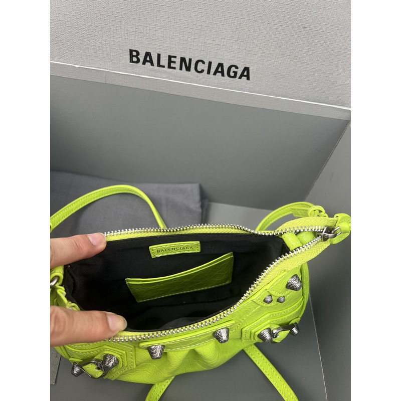 Ba*len*cia*ga le cagole leather shoulder bag fluorescent green