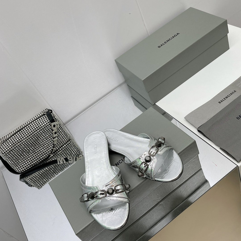 Ba*len*cia*ga leather sandals silver