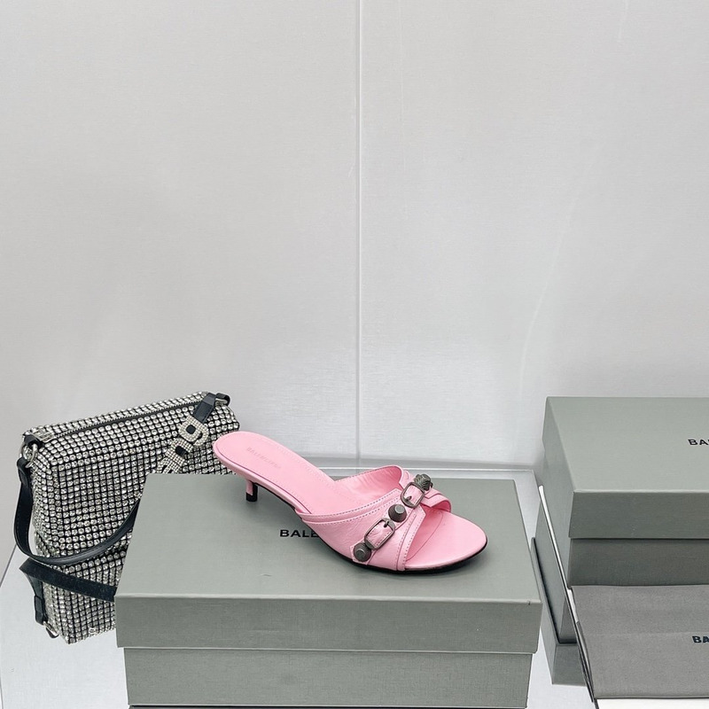 Ba*len*cia*ga cagole sheepskin sandals pink