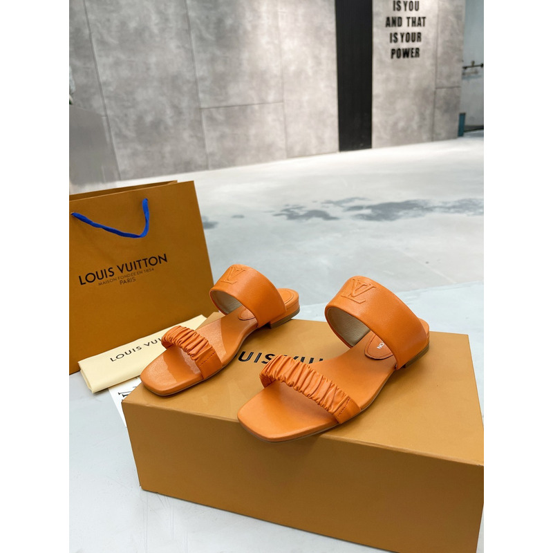 l**is V*t*n square toe flat slippers orange