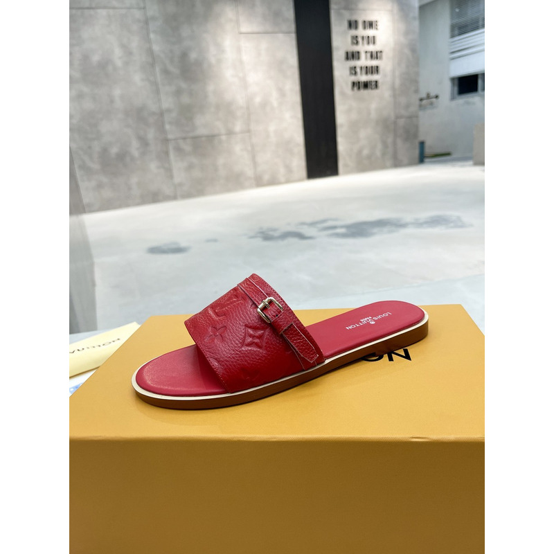 l**is V*t*n flat mules red