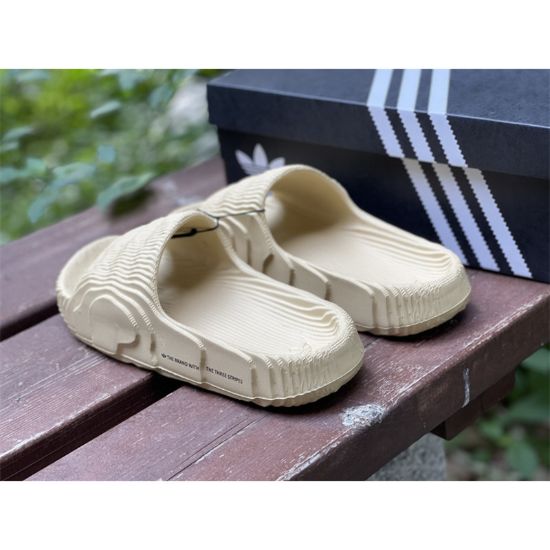 Ad*s adilette 22 slides  white