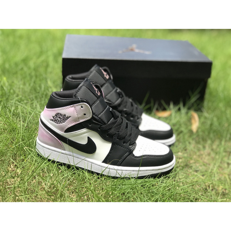 Air Jordan 1 Mid “Zen Master” DM1200-001