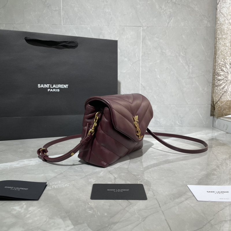 Saint Laurent Mini Version Crossbody Bag Cowhide Gold  20×14×7cm Burgundy