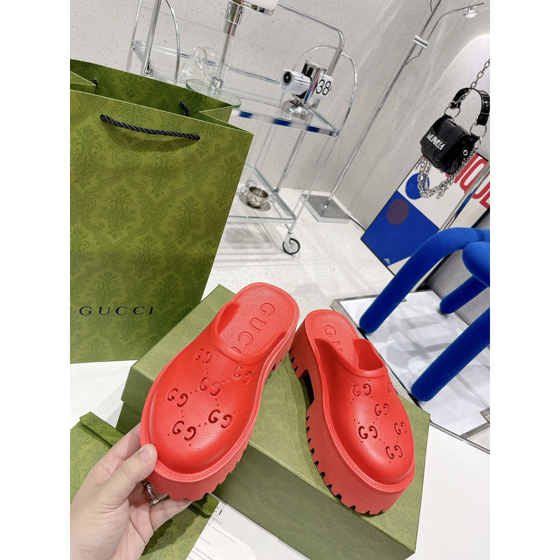 G*u*i gg flat rubber slippers red