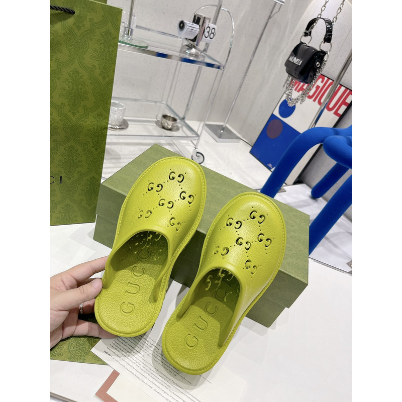 G*u*i gg flat rubber slippers fluorescent green