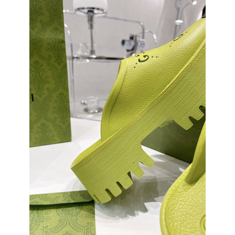 G*u*i gg flat rubber slippers fluorescent green