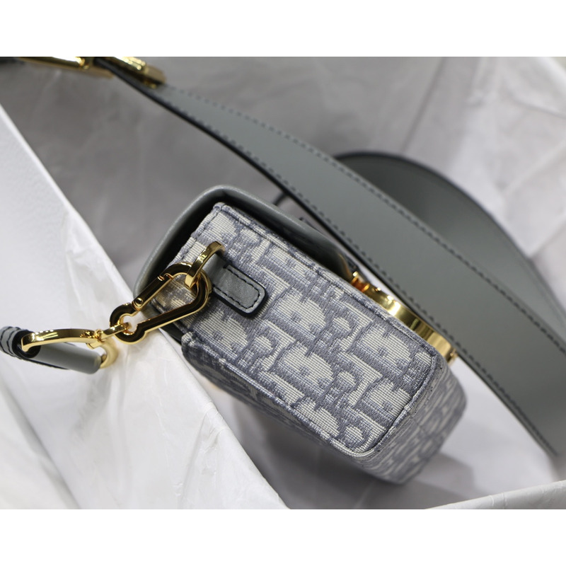 D*or 30 montaigne bag m9203utzq_m932 grey