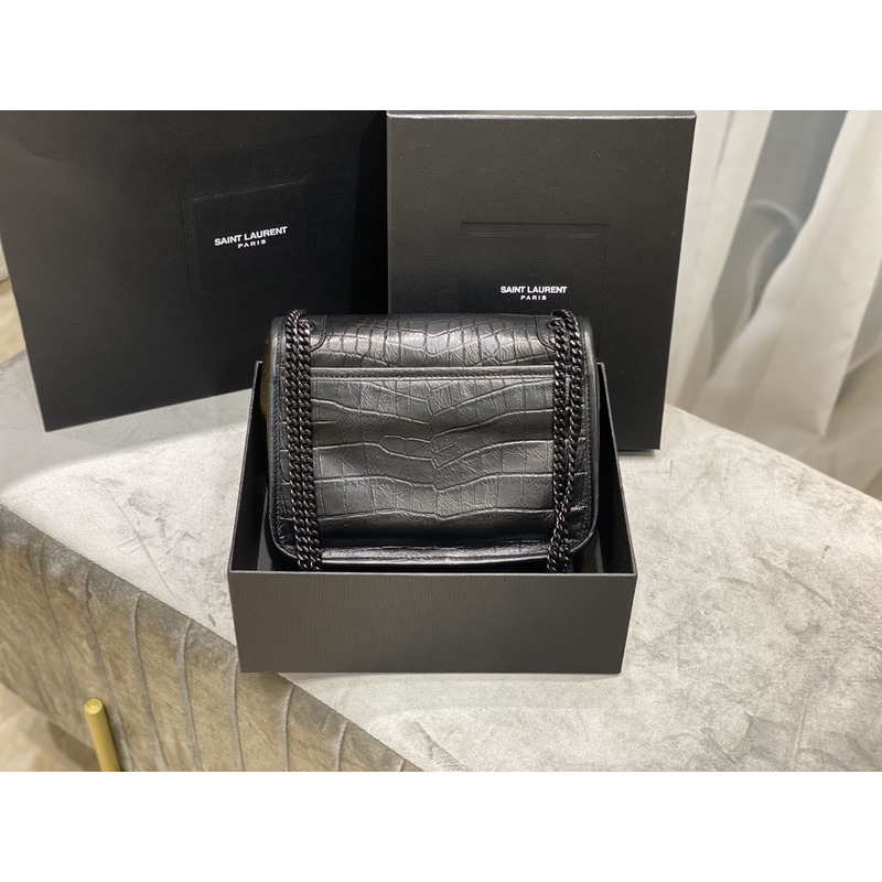 Saint Laurent Niki Embossed Shoulder Bag 21×16×7.5cm Black