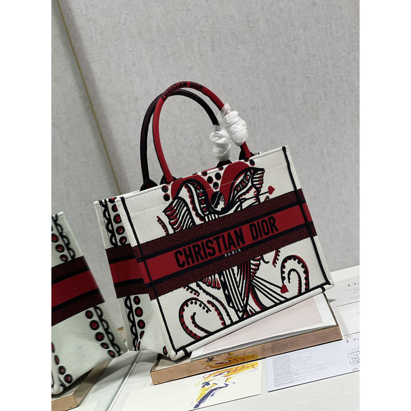 D*or ladies shopping bag graffiti tote bag 36×28 cm red and white