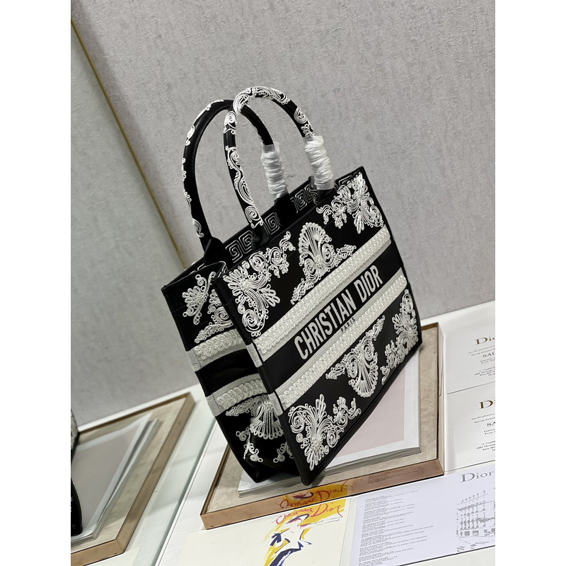 D*or book tote printed embroidery handbag dark