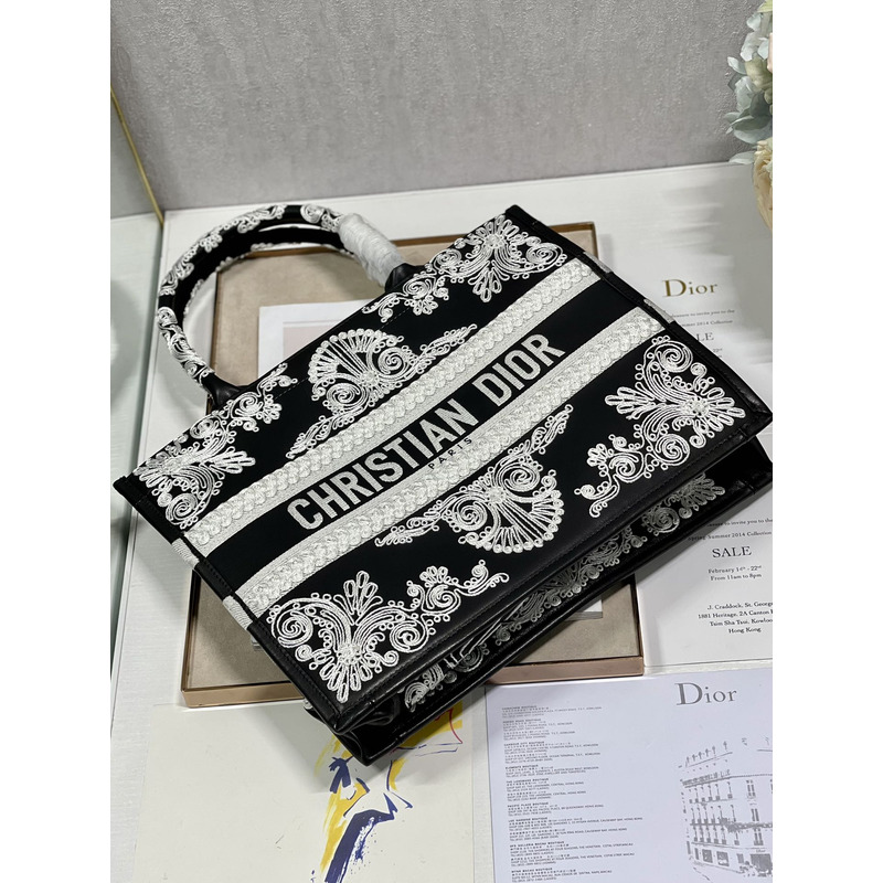 D*or book tote printed embroidery handbag dark