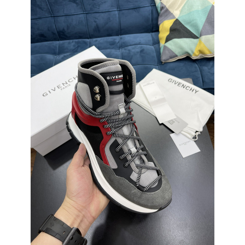 Givenchy Spectre High-top Jogging Sneakers Black