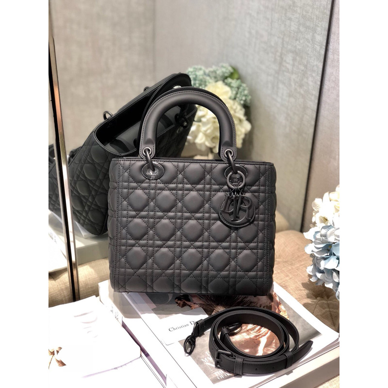 D*or lady D*or ultramatte cannage calfskin medium bag black 24*20*11cm