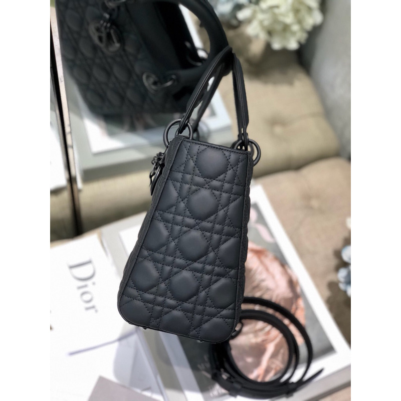 D*or lady D*or ultramatte cannage calfskin medium bag black 24*20*11cm