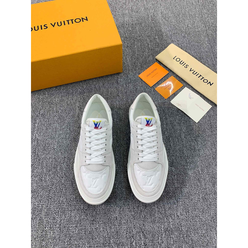 Sup*e x lv ollie sneaker grey