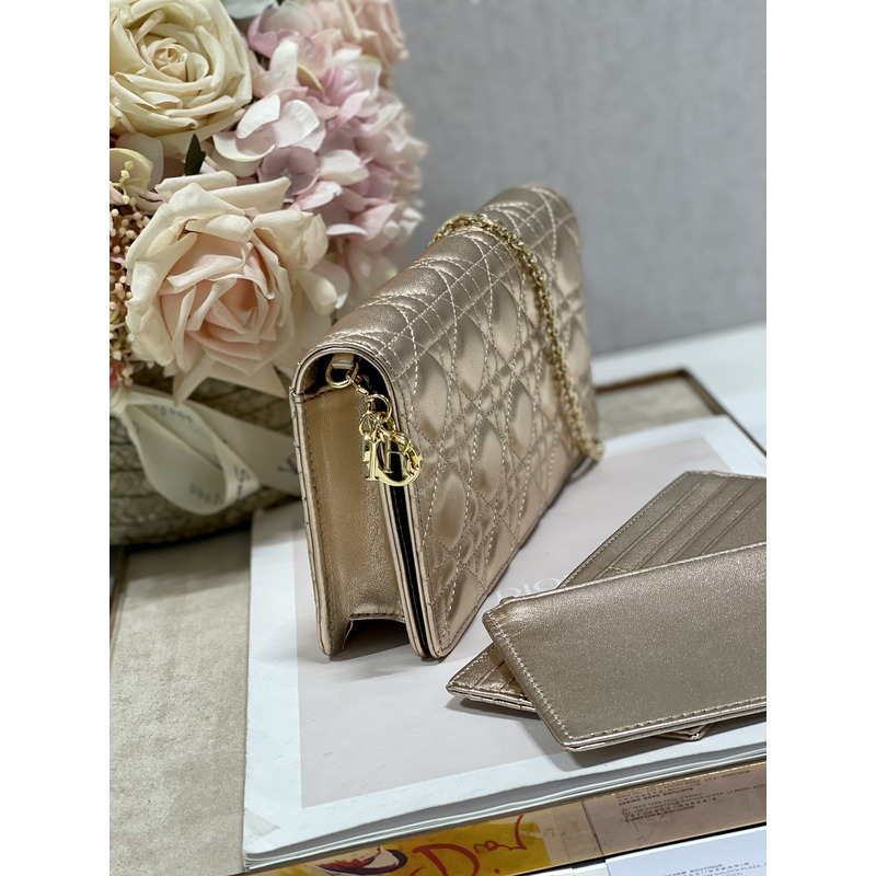 D*or lambskin chain clutch 21.5 x 11.5 x 3cm golden