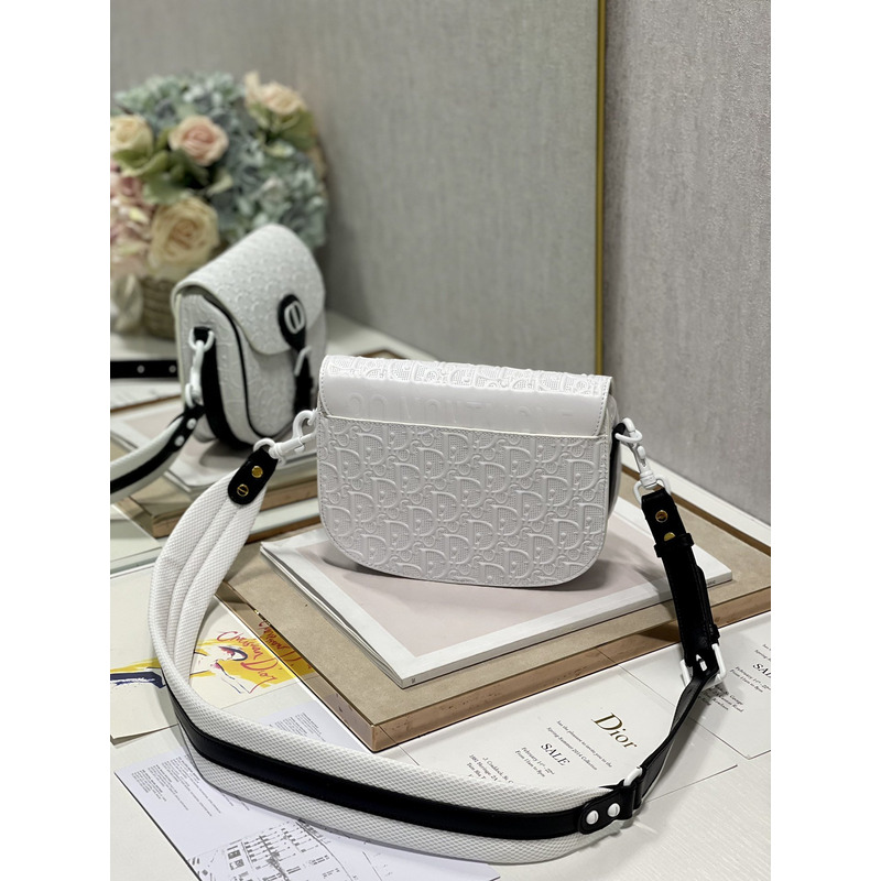 D*or midium bobby bag  23×18×7cm white