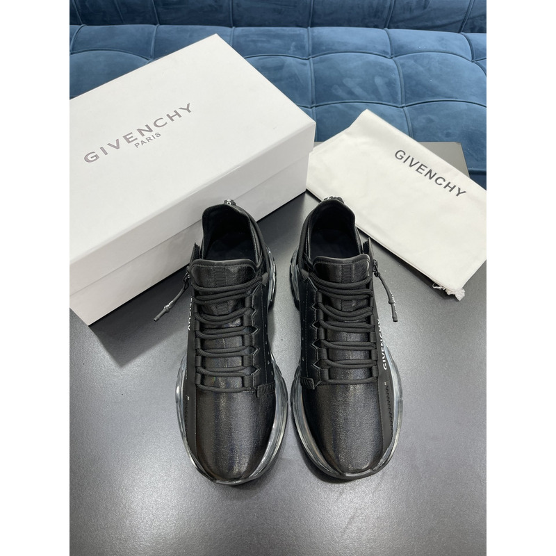 Givenchy Spectre Low Structured Runner Sneakers Black