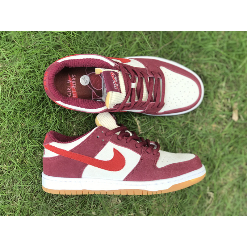 Nike SB Dunk Low&Skate Like a Girl DQ8799-100