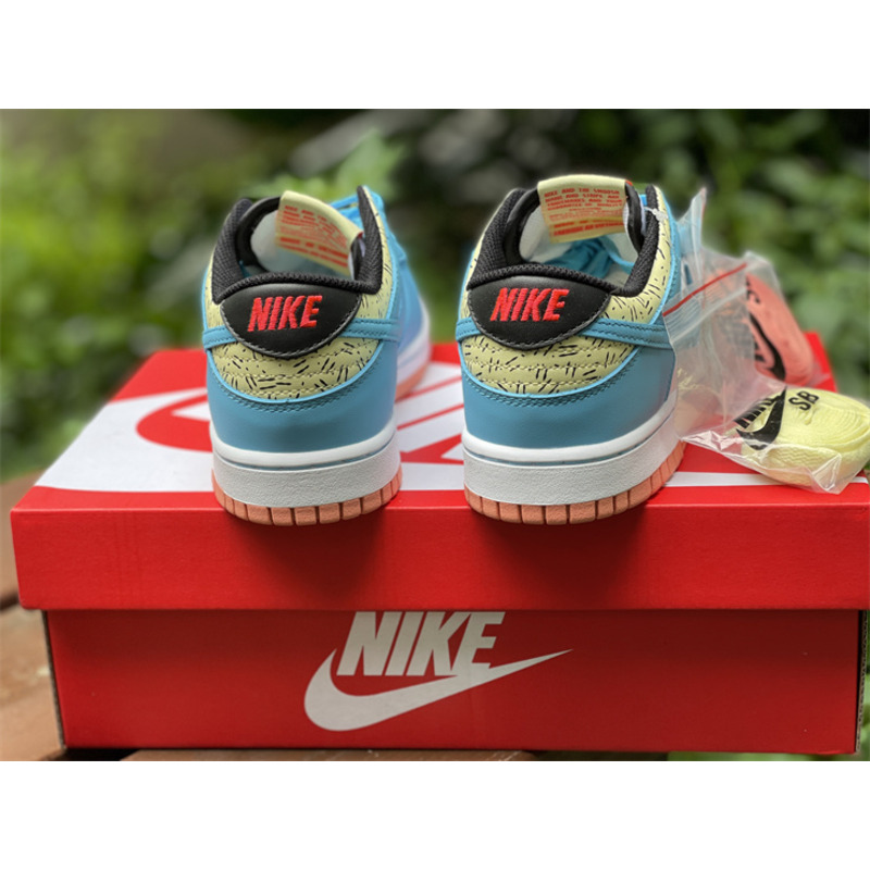 Nike Dunk Low  Kyrie Irving Baltic Blue GS