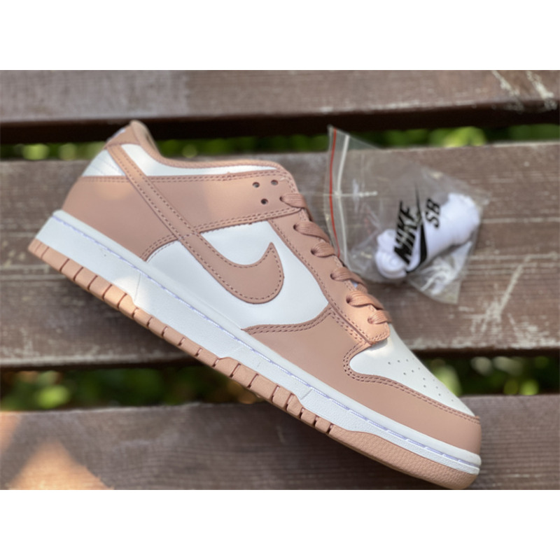 Nike Dunk Low Pink Velvet