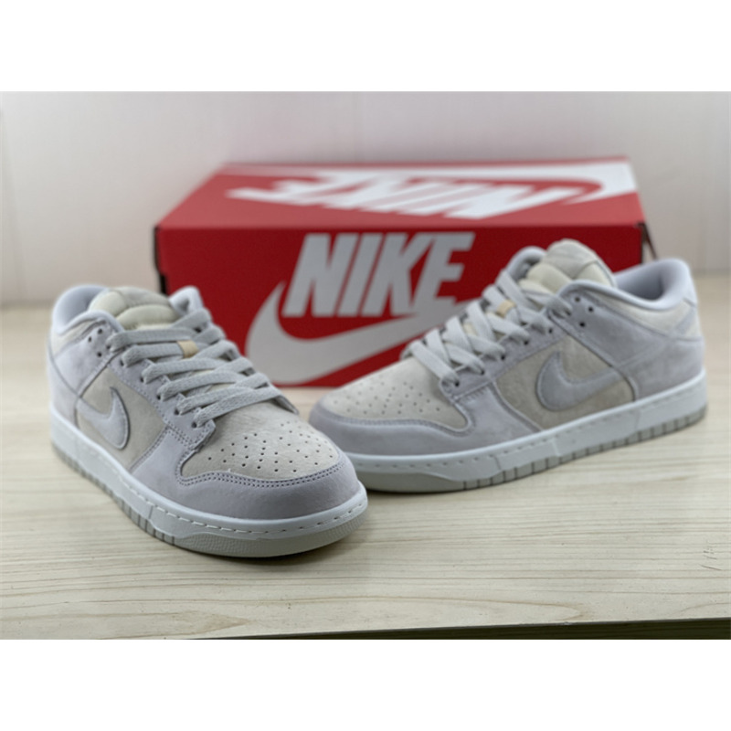 Nike Dunk Low Premium Cream Suede Grey