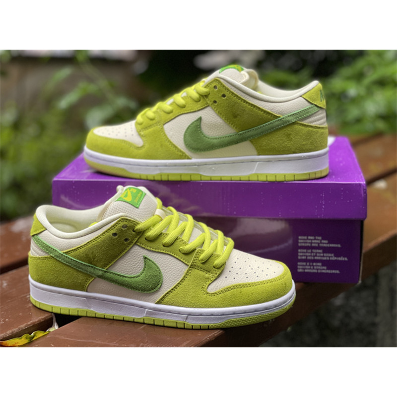 Nike SB Dunk Low Sour Apple