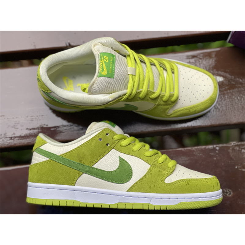 Nike SB Dunk Low Sour Apple