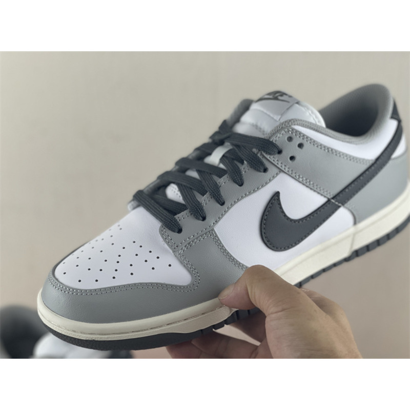 Nike Dunk Light Smoke Grey