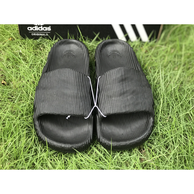 Ad*s adilette 22 slides black