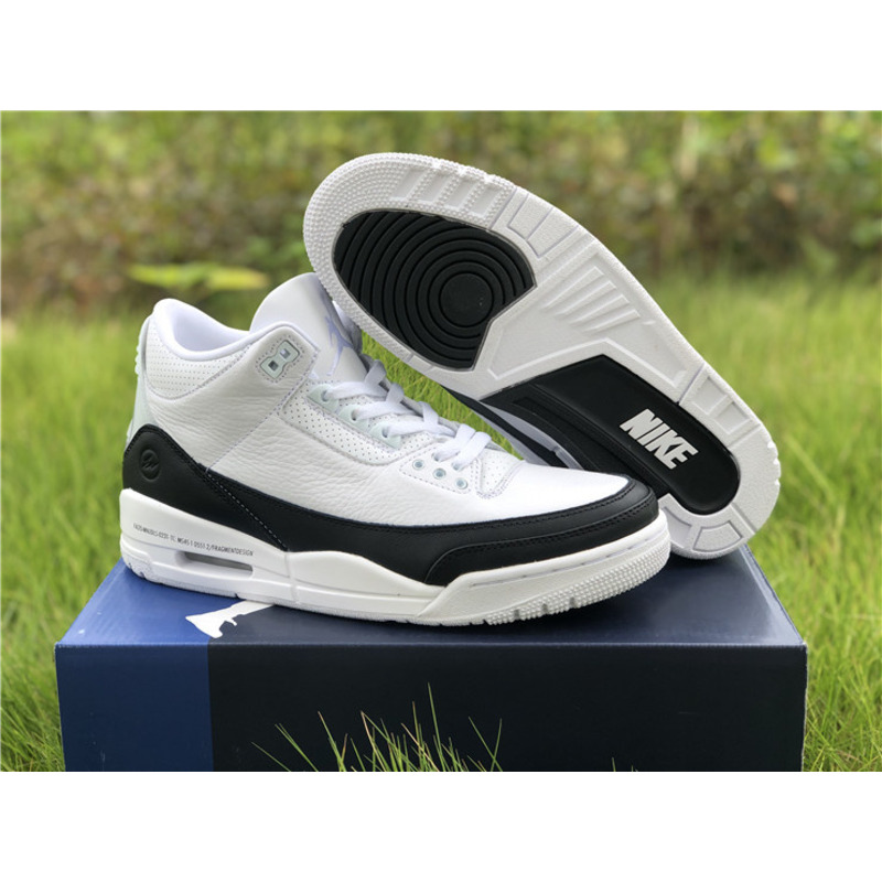 Jordan 3 Retro Fragment