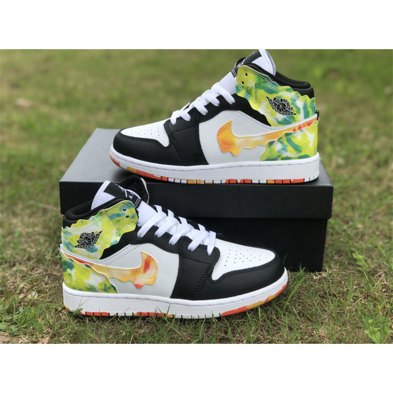 Jordan 1 Low Se GS Drip