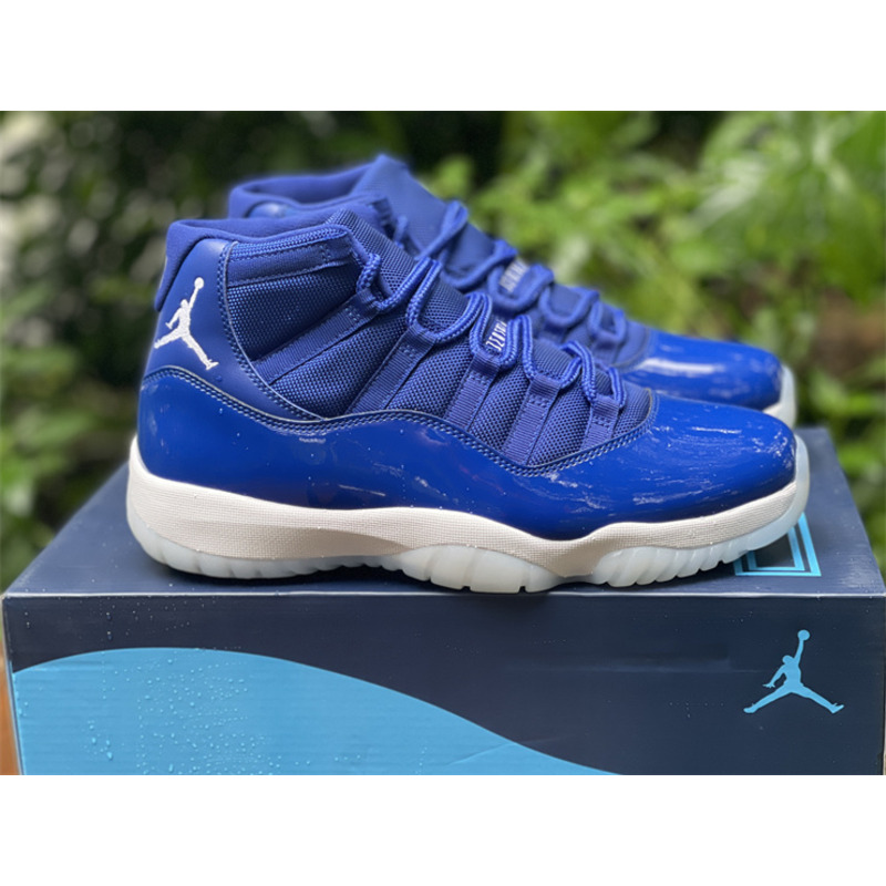 Jordan 11 Royal Blue