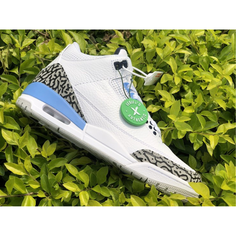 Jordan 3 UNC CT8532-104 AJ3