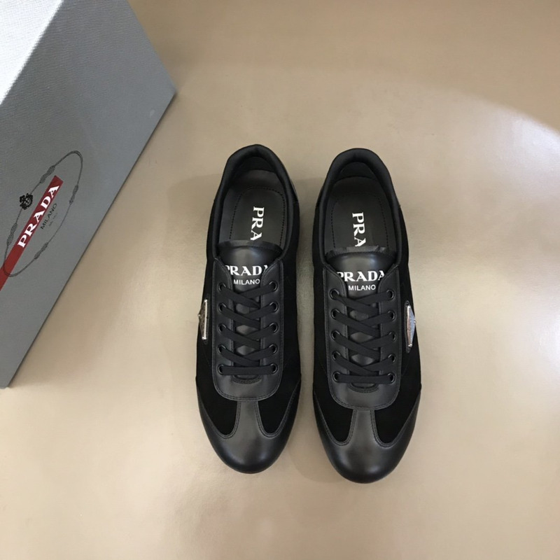 Pra*a logo lace-up sneakers black