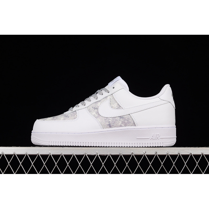 Nike Air Force 1 Tie-Dye Sneakers Grey