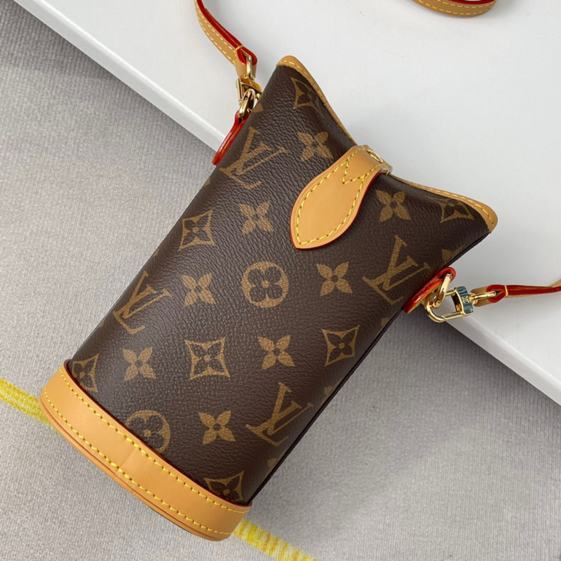 LV Fold Me Pouch 18*14.5*6.5cm