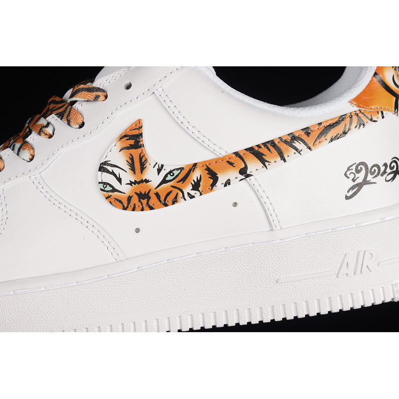 Nike Air Force 1 07 Low White Yellow Brown Tiger CZ0270-109