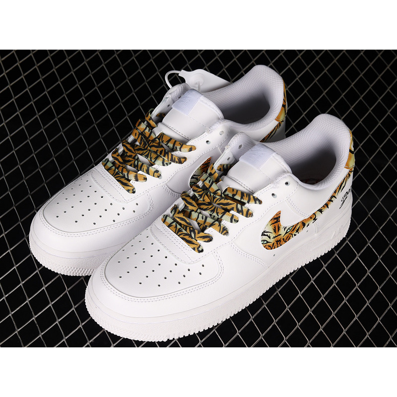 Nike Air Force 1 07 Low White Yellow Brown Tiger CZ0270-110