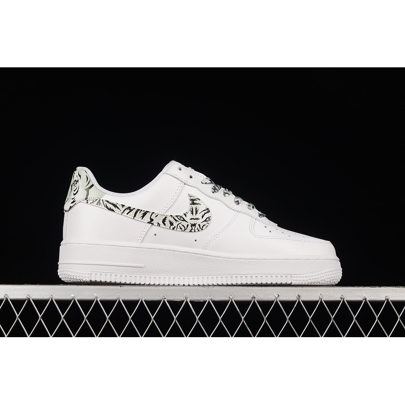 Nike Air Force 1 07 Low Ess White Grey Tiger CZ0270-111