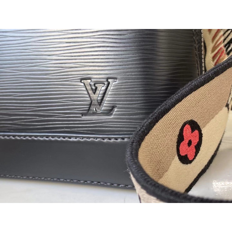 LV Alma BB Black