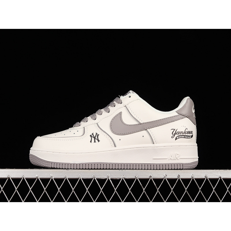 Nike  Air Force 1 07 Low x Yankees White Wolf Grey BS8806-544