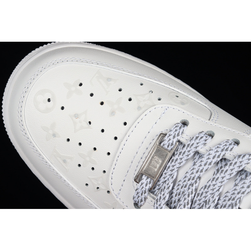 nike air force 1&l**is V*t*n sneakers white